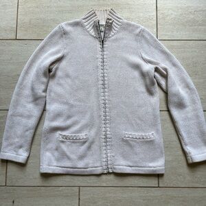 L.L. Bean Cream and White Ribbed Zip-Up Sweater women’s EUC